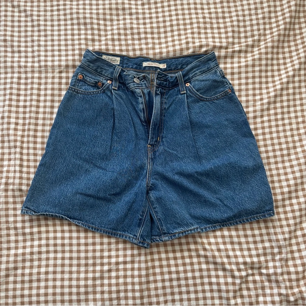Levi’s Premium Ribcage Women's Shorts
